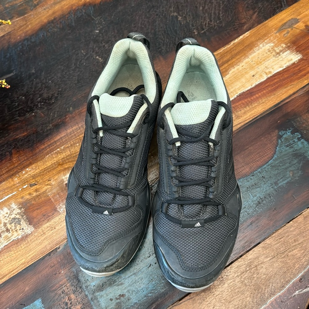 Adidas Terrex size 7.5